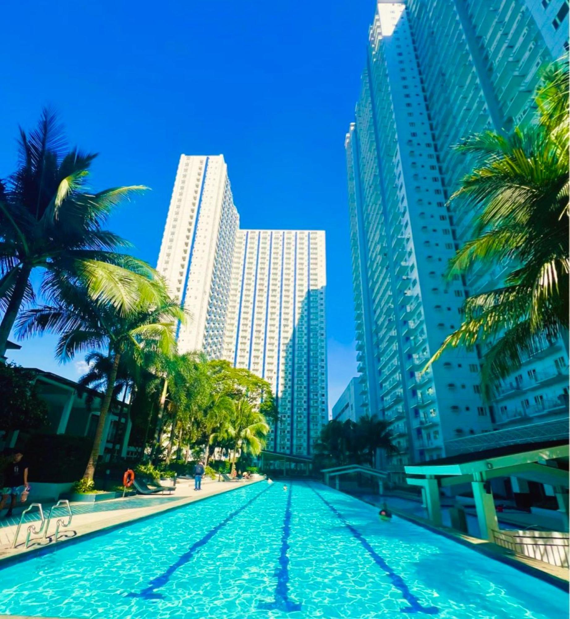 Grass Residences Rendezvous - Sm North Edsa Manila Bagian luar foto